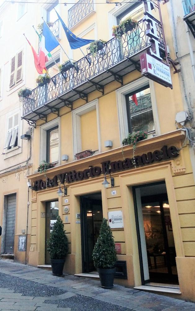 Hotel Vittorio Emanuele Sassari Exterior foto