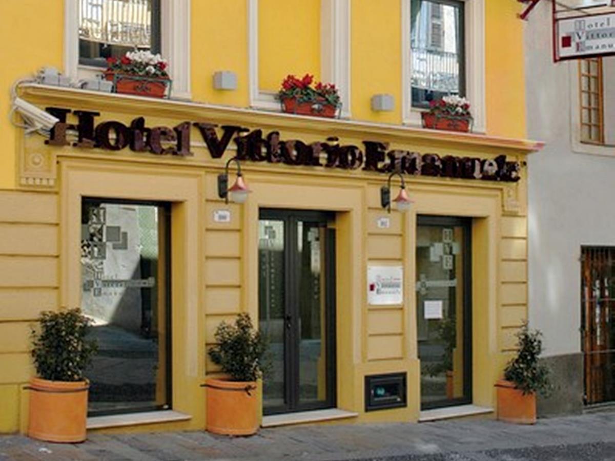 Hotel Vittorio Emanuele Sassari Exterior foto